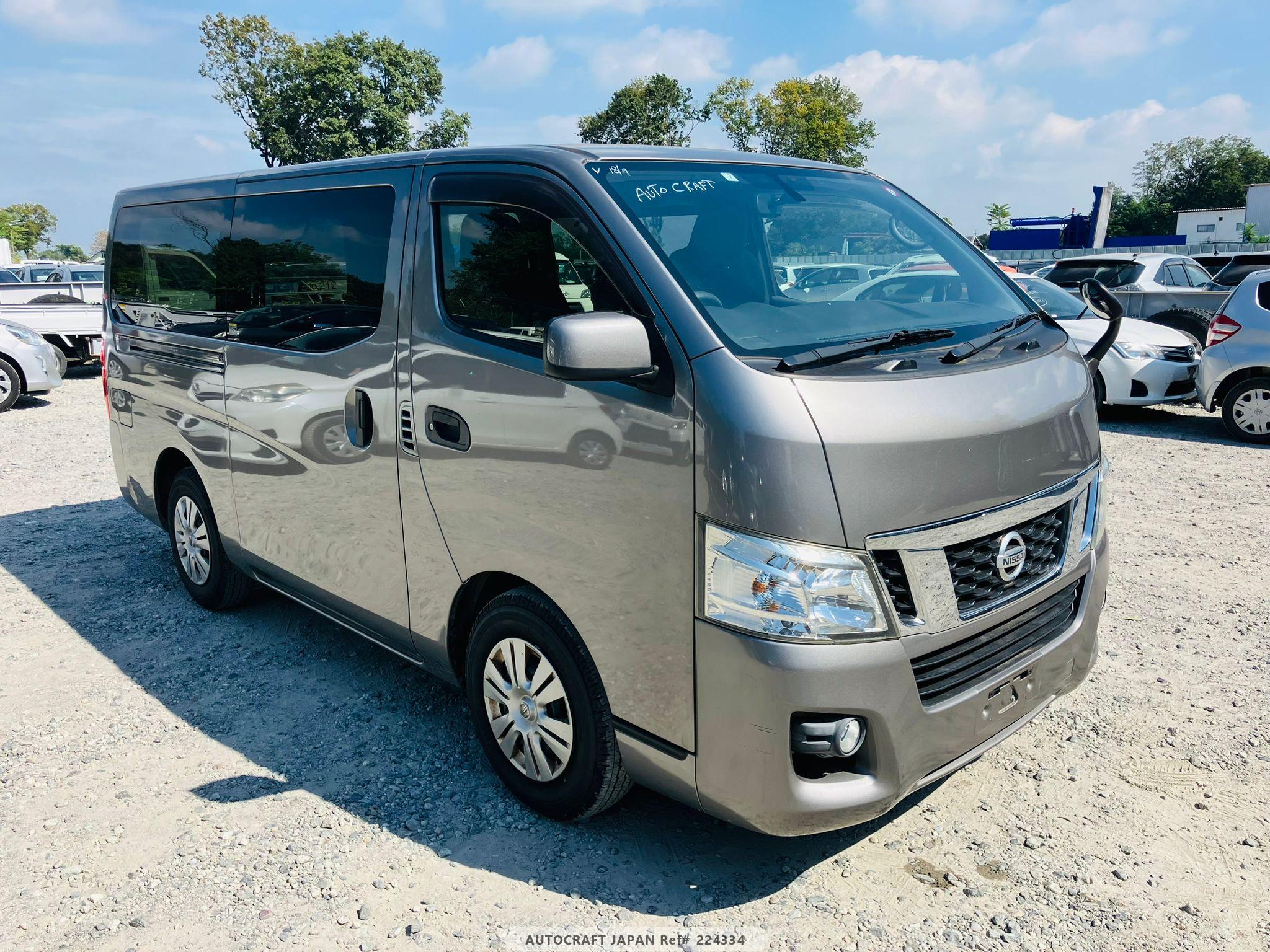 Nissan NV350 CARAVAN 2015