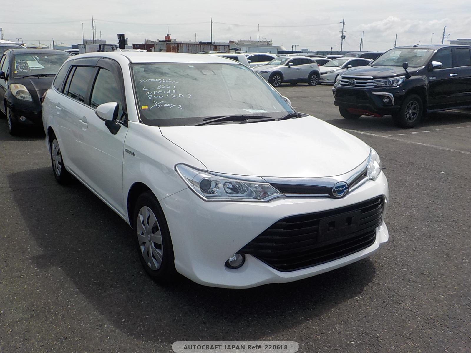 Toyota Corolla Fielder 2015