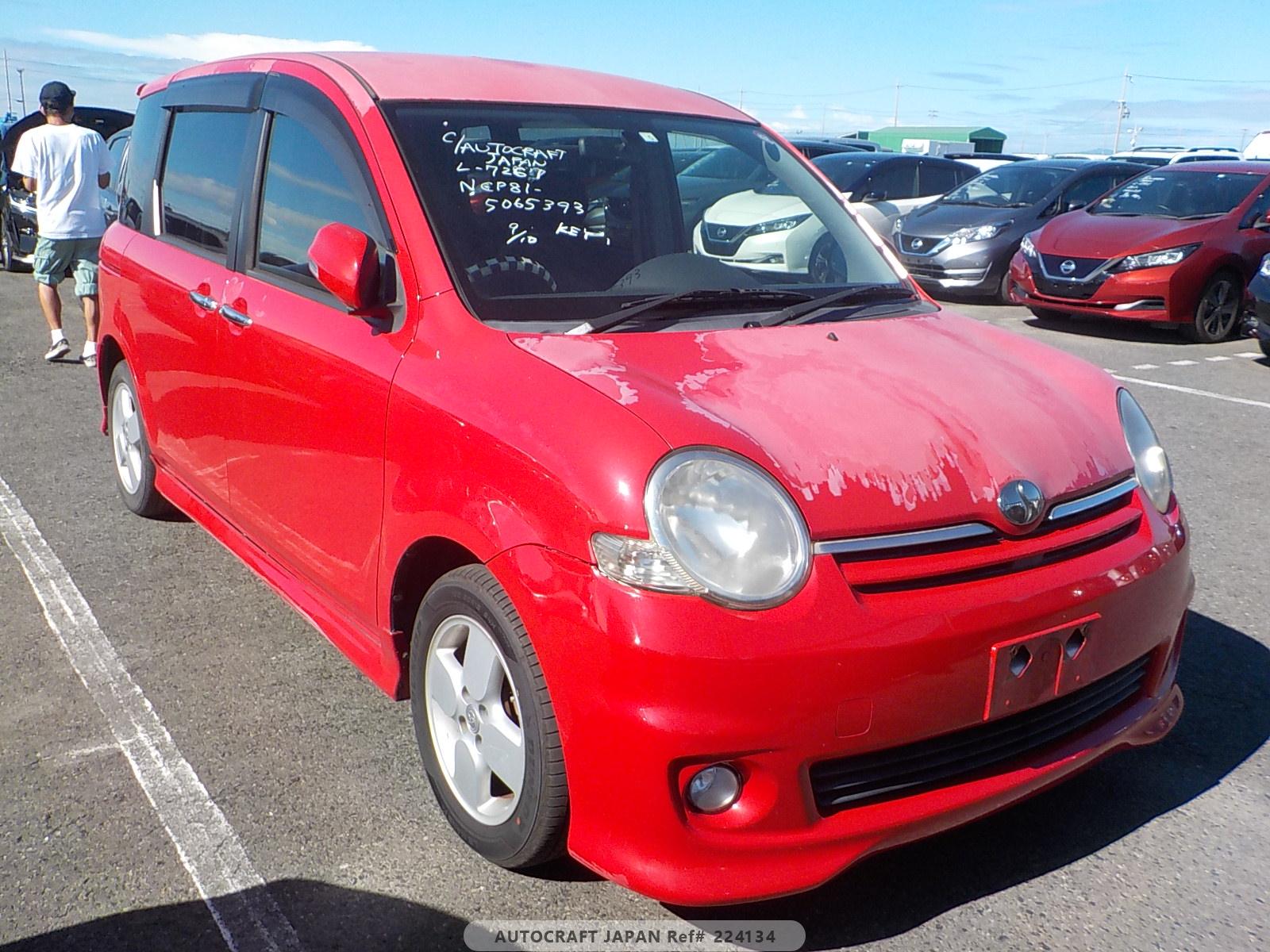 Toyota Sienta 2008