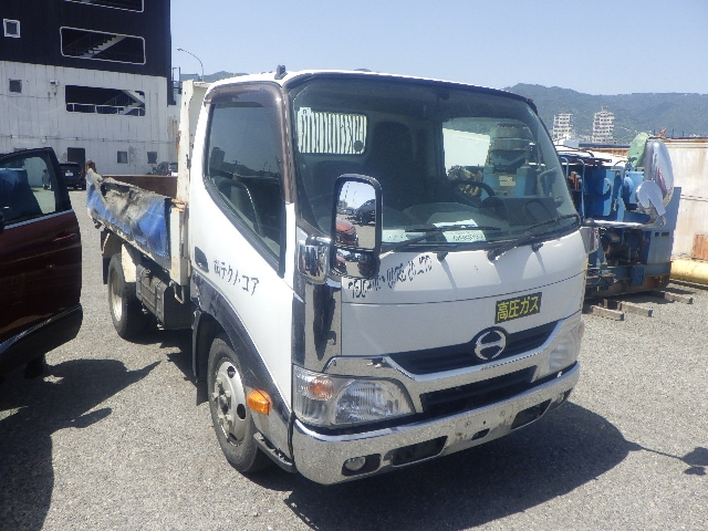 Hino Dutro