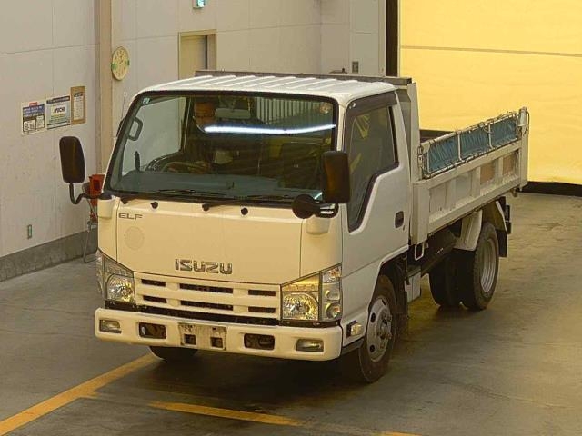 Isuzu Elf Truck