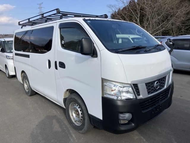 Nissan NV350