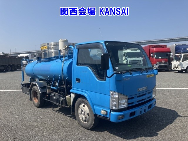 Isuzu Elf Truck