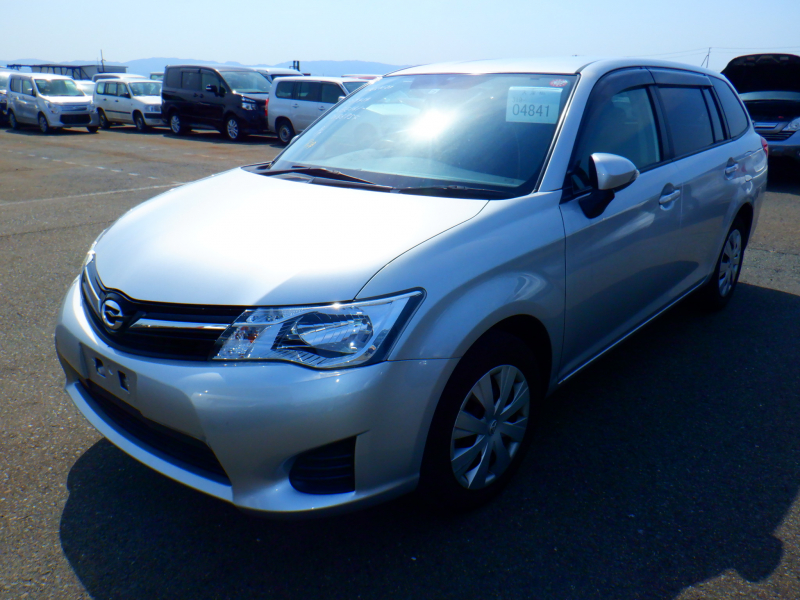 Toyota Corolla Fielder 2014 KARMEN LTD Japanese Used Toyota Corolla Fielder 2014 KARMEN LTD Japanese Used