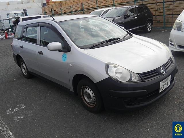 Nissan Ad Van