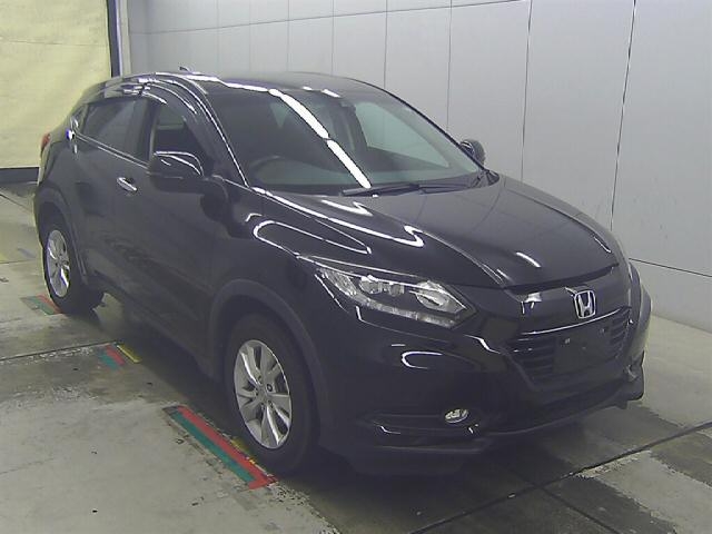 Honda Vezel 16 Black 1490cc Karmen Ltd