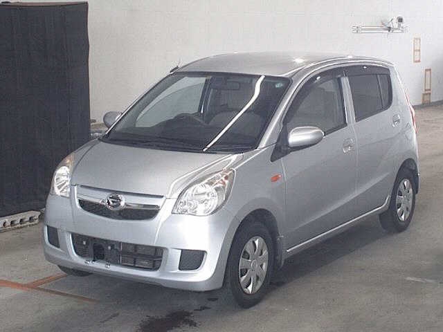 Daihatsu mira 2012